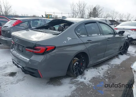 2021 BMW 540I xDrive z USA, uszkodzony, nr VIN WBA73BJ03MWX13992